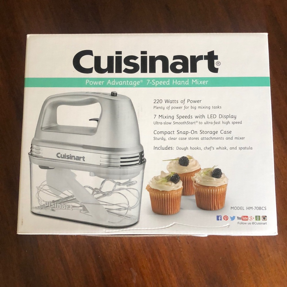 NEW IN BOX hand mixer